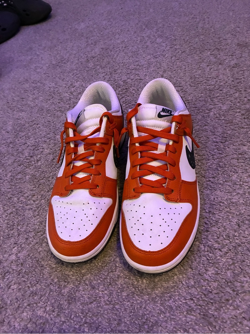 Nike dunks “Starry Swoosh” Men's Low-Top Sneakers - White & Orange